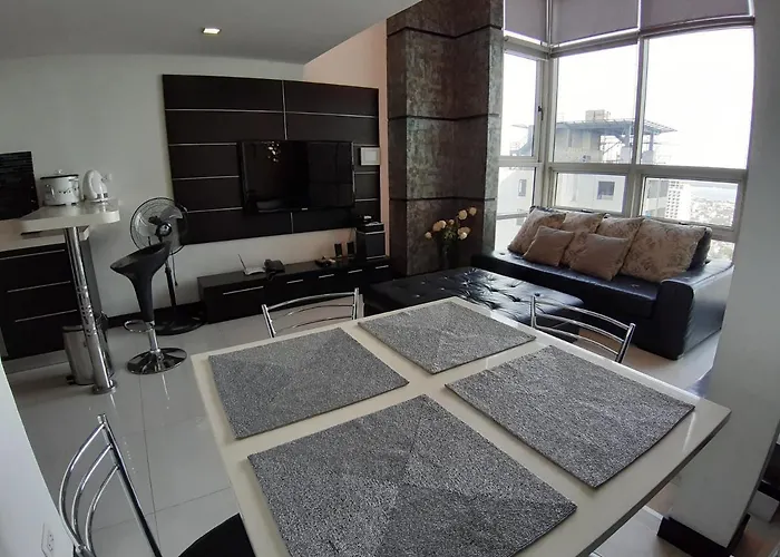 Huge Lofts By P&j Cebu